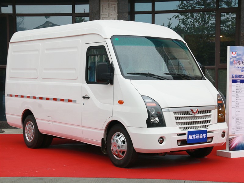 五菱物流廂式貨車